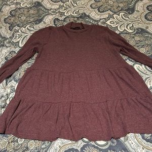 Maternity sweater plum color size M